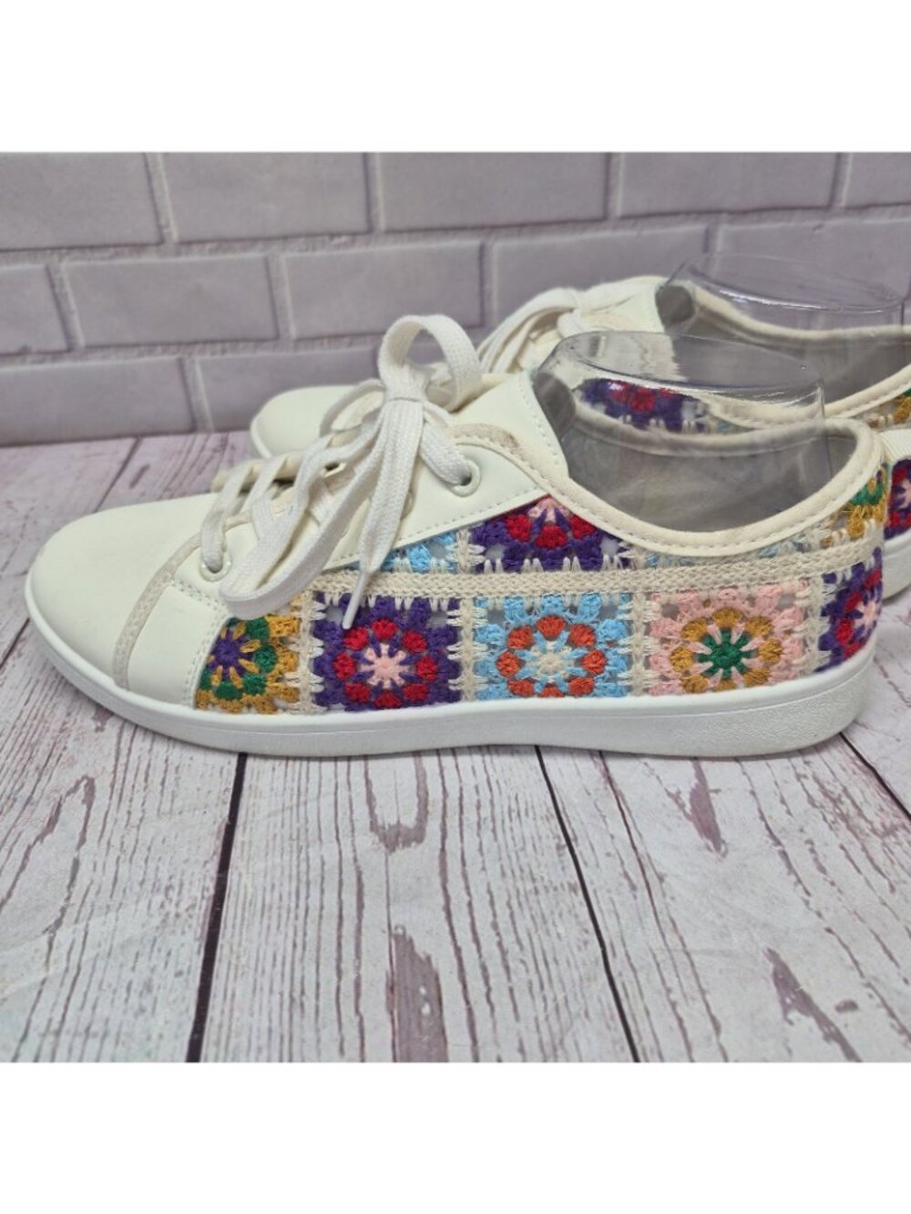 Dirty Laundry Rambling Crochet Shoes Sneakers, Size 10/41 Granny Square Boho - Picture 4 of 8